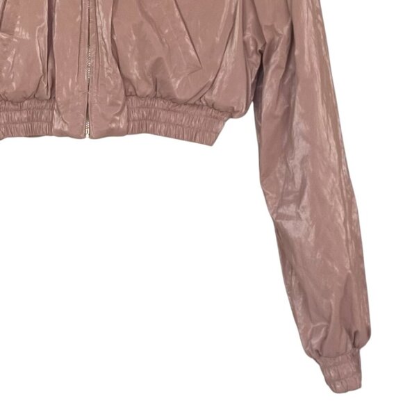 H:ours Lilium Puffer Jacket in Blush - Picture 6 of 16